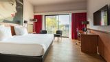 Leonardo Hotel Utrecht City Centre Room