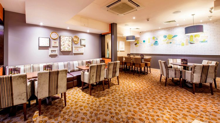 Premier Inn London Victoria Restaurant