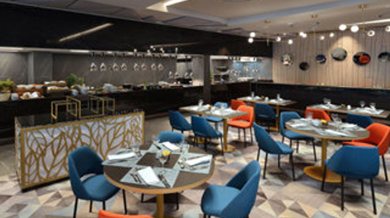 <b>Ensana Thermal Margaret island Restaurant</b>. Images powered by <a href="https://www.leonardoworldwide.com/" title="Leonardo Worldwide" target="_blank">Leonardo</a>.