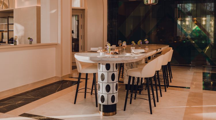 Carlton Cannes, a Regent Hotel Restaurant