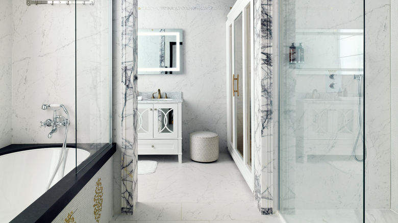 <b>Juliana Hotel Brussels Suite</b>. Images powered by <a href="https://www.leonardoworldwide.com/" title="Leonardo Worldwide" target="_blank">Leonardo</a>.
