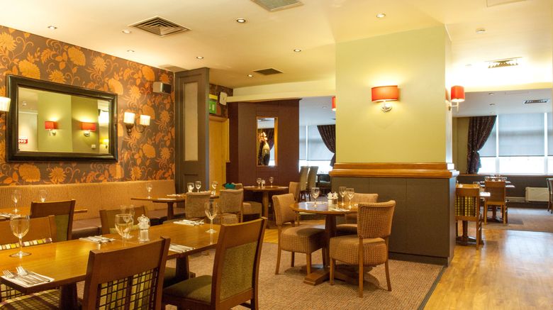 <b>Premier Inn London Tower Bridge Restaurant</b>. Images powered by <a href="https://www.leonardoworldwide.com/" title="Leonardo Worldwide" target="_blank">Leonardo</a>.