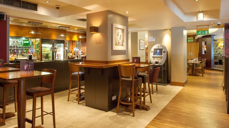 Premier Inn London Tower Bridge Restaurant