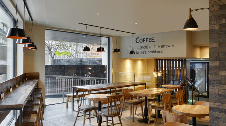 <b>hub by Premier Inn London Tower Bridge Restaurant</b>. Images powered by <a href="https://www.leonardoworldwide.com/" title="Leonardo Worldwide" target="_blank">Leonardo</a>.