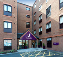 Premier Inn Bham Broad St (Canal Side) Exterior