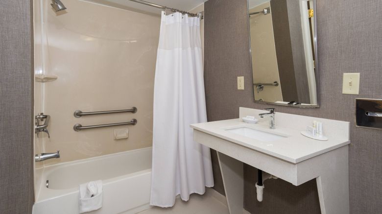 <b>SpringHill Suites by Marriott Room</b>. Images powered by <a href="https://www.leonardoworldwide.com/" title="Leonardo Worldwide" target="_blank">Leonardo</a>.