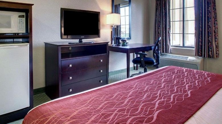 <b>Columbia Inn & Suites Room</b>. Images powered by <a href="https://www.leonardoworldwide.com/" title="Leonardo Worldwide" target="_blank">Leonardo</a>.