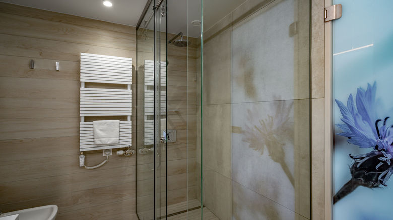<b>Ensana Thermal Margaret island Room</b>. Images powered by <a href="https://www.leonardoworldwide.com/" title="Leonardo Worldwide" target="_blank">Leonardo</a>.