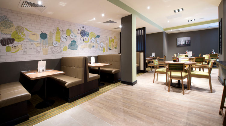 Premier Inn London Tottenham Hale Restaurant