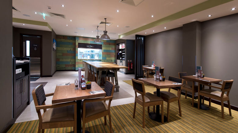 <b>London Southgate hotel Restaurant</b>. Images powered by <a href="https://www.leonardoworldwide.com/" title="Leonardo Worldwide" target="_blank">Leonardo</a>.