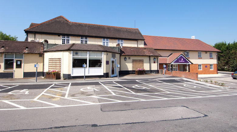 <b>Premier Inn London Ruislip Exterior</b>. Images powered by <a href="https://www.leonardoworldwide.com/" title="Leonardo Worldwide" target="_blank">Leonardo</a>.