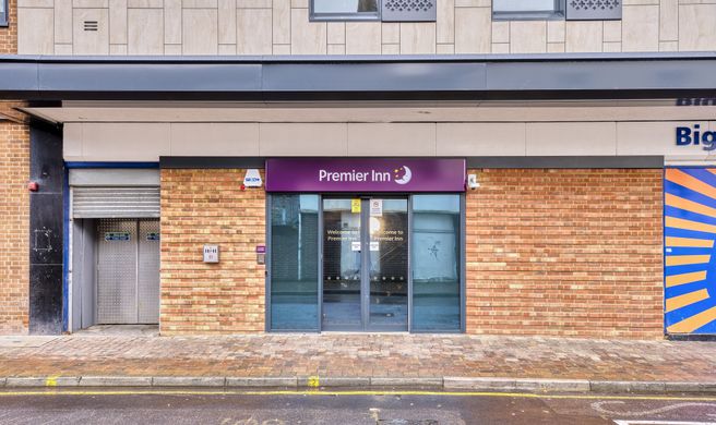 London Romford Town Centre hotel Exterior