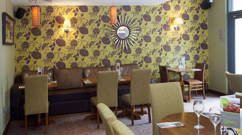 <b>Premier Inn London Richmond Restaurant</b>. Images powered by <a href="https://www.leonardoworldwide.com/" title="Leonardo Worldwide" target="_blank">Leonardo</a>.