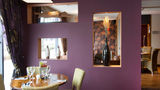 <b>Premier Inn London Richmond Restaurant</b>. Images powered by <a href="https://www.leonardoworldwide.com/" title="Leonardo Worldwide" target="_blank">Leonardo</a>.
