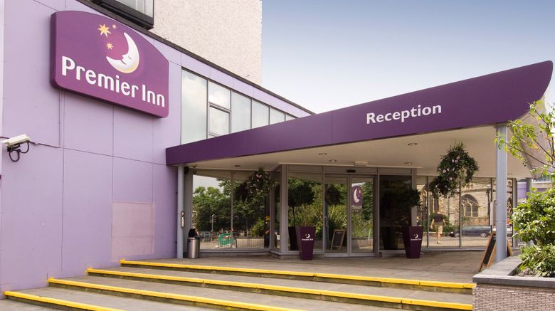 <b>Premier Inn London Putney Bridge Exterior</b>. Images powered by <a href="https://www.leonardoworldwide.com/" title="Leonardo Worldwide" target="_blank">Leonardo</a>.