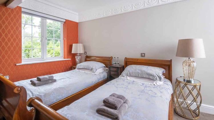 Guildford Manor Room