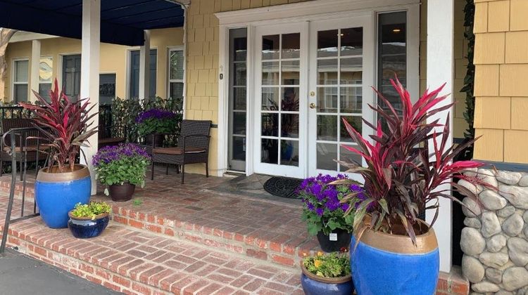 Coronado Inn Exterior