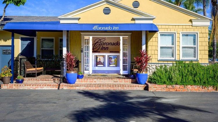 Coronado Inn Exterior
