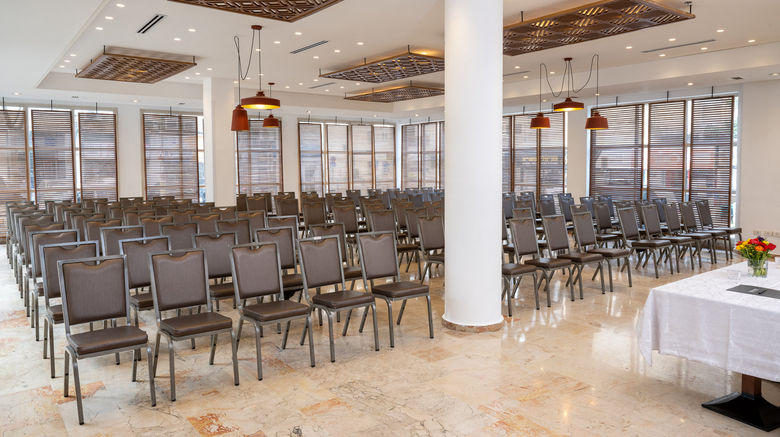 <b>Prima Palace Lobby</b>. Images powered by <a href="https://www.leonardoworldwide.com/" title="Leonardo Worldwide" target="_blank">Leonardo</a>.
