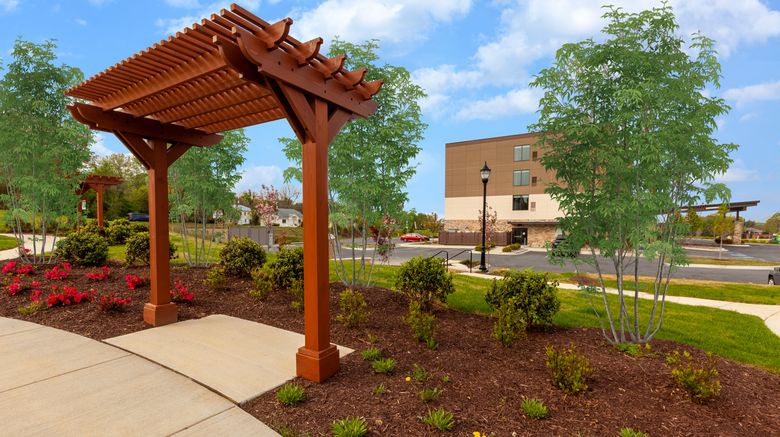 <b>Holiday Inn Express & Suites Brunswick Other</b>. Images powered by <a href="https://www.leonardoworldwide.com/" title="Leonardo Worldwide" target="_blank">Leonardo</a>.