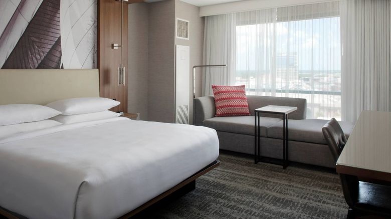 <b>Norfolk Waterside Marriott Room</b>. Images powered by <a href="https://www.leonardoworldwide.com/" title="Leonardo Worldwide" target="_blank">Leonardo</a>.