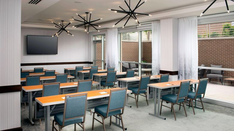 <b>SpringHill Suites Atlanta Downtown Meeting</b>. Images powered by <a href="https://www.leonardoworldwide.com/" title="Leonardo Worldwide" target="_blank">Leonardo</a>.