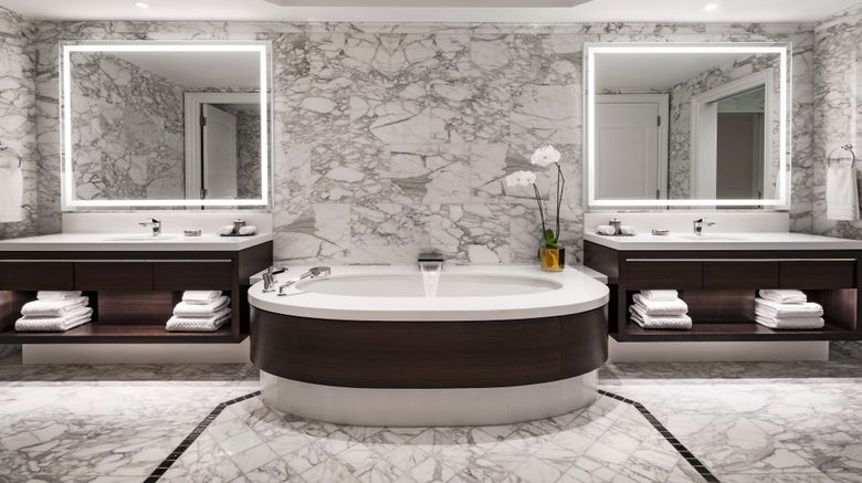 <b>The St Regis Atlanta Room</b>. Images powered by <a href="https://www.leonardoworldwide.com/" title="Leonardo Worldwide" target="_blank">Leonardo</a>.
