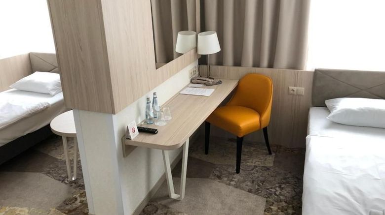 <b>Victoria Hotel Room</b>. Images powered by <a href="https://www.leonardoworldwide.com/" title="Leonardo Worldwide" target="_blank">Leonardo</a>.