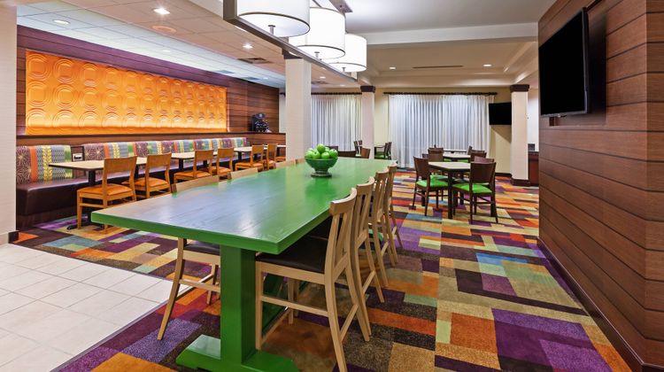 Fairfield Inn & Suites Austin NW Restaurant