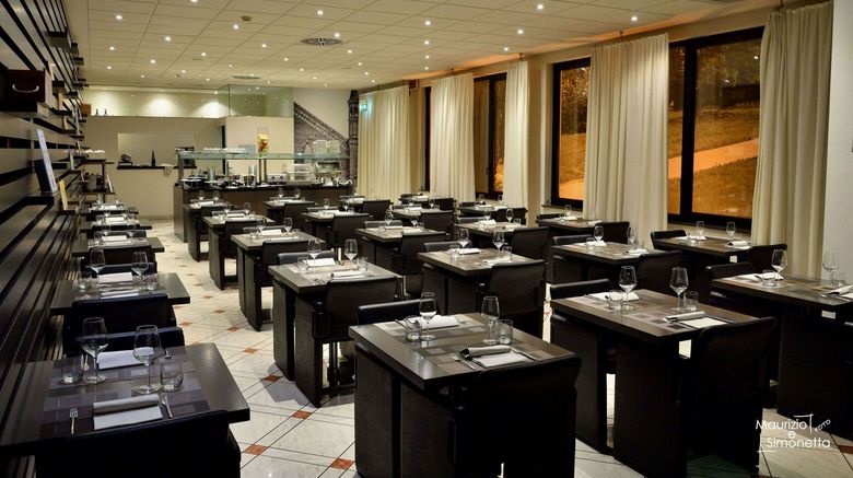 <b>Hotel Ovest Restaurant</b>. Images powered by <a href="https://www.leonardoworldwide.com/" title="Leonardo Worldwide" target="_blank">Leonardo</a>.