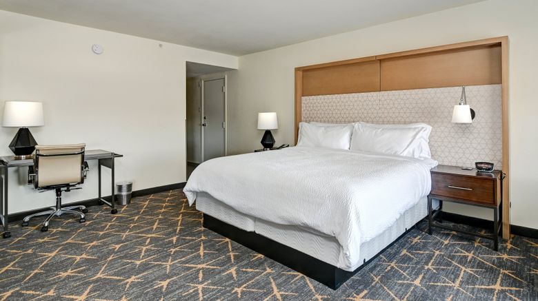 <b>Holiday Inn Piscataway-Somerset Room</b>. Images powered by <a href="https://www.leonardoworldwide.com/" title="Leonardo Worldwide" target="_blank">Leonardo</a>.