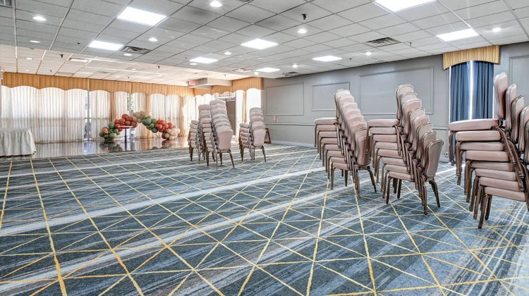 Holiday Inn Piscataway-Somerset Ballroom