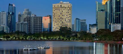 Sheraton Grande Sukhumvit, Luxury Coll Exterior