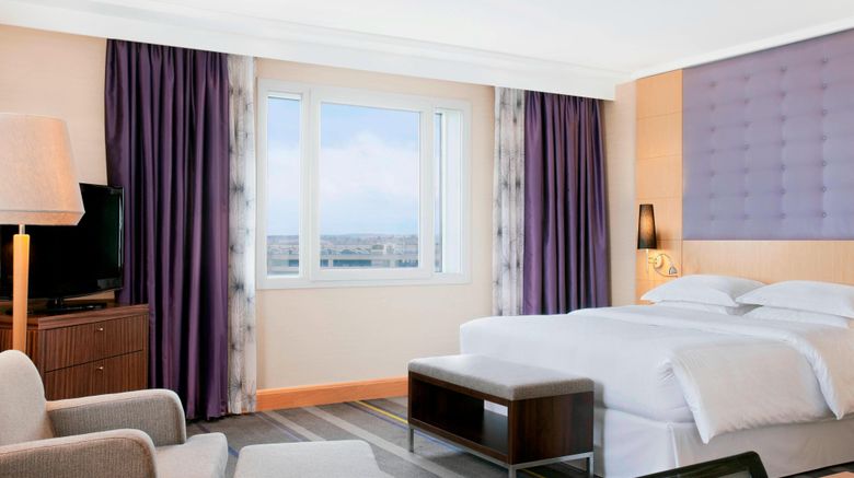 <b>Sheraton Brussels Airport Hotel Suite</b>. Images powered by <a href="https://www.leonardoworldwide.com/" title="Leonardo Worldwide" target="_blank">Leonardo</a>.