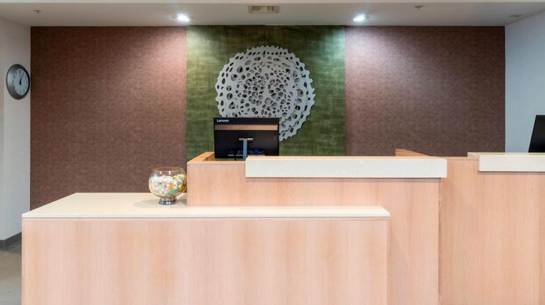 <b>Fairfield Inn & Suites Bend Downtown Lobby</b>. Images powered by <a href="https://www.leonardoworldwide.com/" title="Leonardo Worldwide" target="_blank">Leonardo</a>.