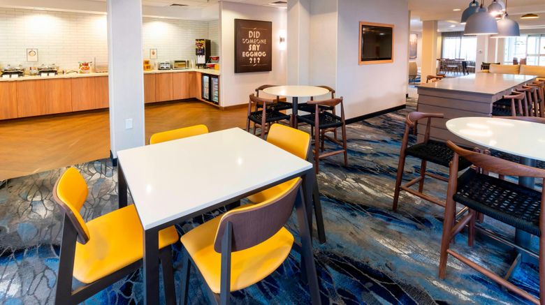 <b>Fairfield Inn & Suites Bend Downtown Restaurant</b>. Images powered by <a href="https://www.leonardoworldwide.com/" title="Leonardo Worldwide" target="_blank">Leonardo</a>.