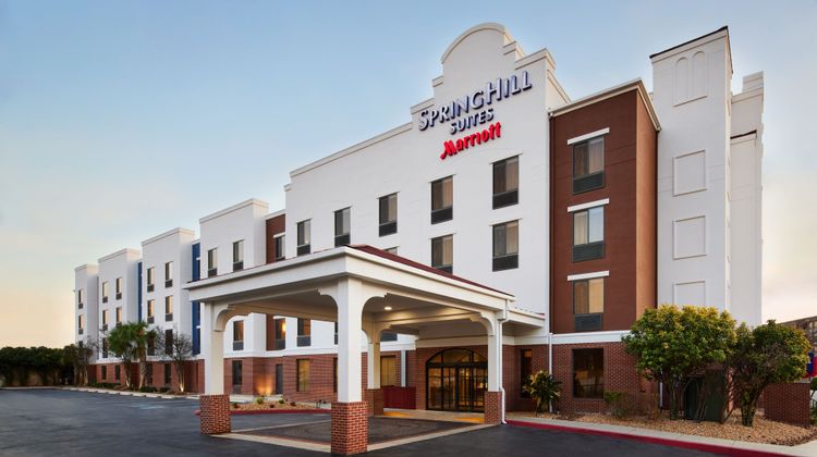 SpringHill Suites San Antonio Downtown Exterior
