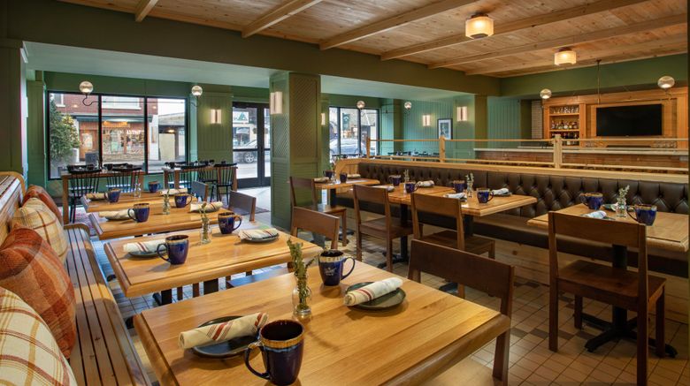 <b>Grand Adirondack Tribute Portfolio Hotel Restaurant</b>. Images powered by <a href="https://www.leonardoworldwide.com/" title="Leonardo Worldwide" target="_blank">Leonardo</a>.