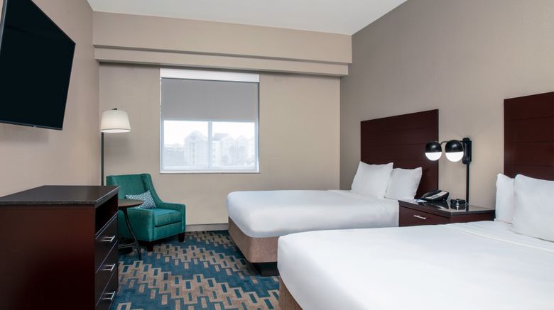 <b>Four Points by Sheraton FLL Airport Room</b>. Images powered by <a href="https://www.leonardoworldwide.com/" title="Leonardo Worldwide" target="_blank">Leonardo</a>.