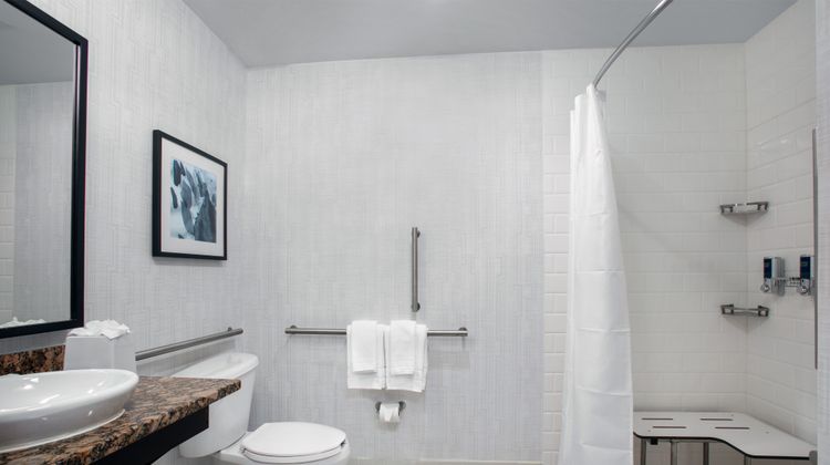 Four Points by Sheraton FLL Airport Room