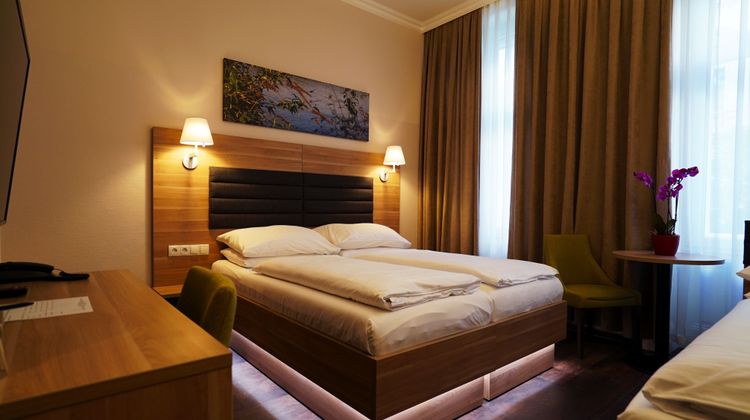 Marc Aurel Hotel Room