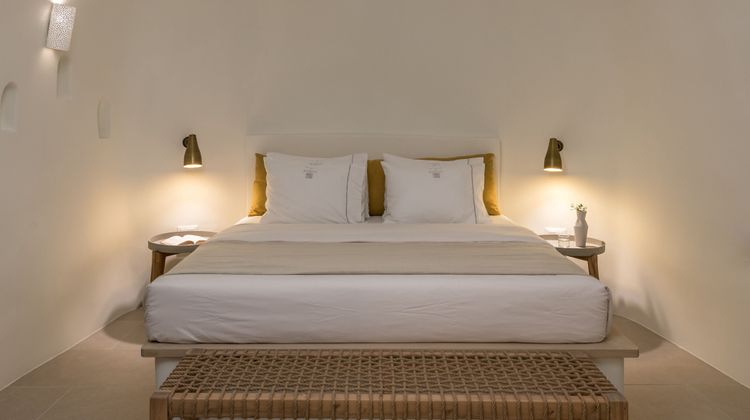 Art Maisons Aspaki and Oia Castle Hotel Room