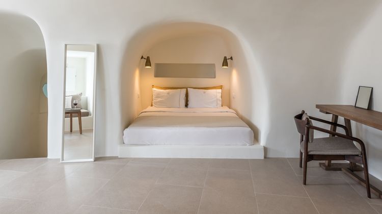 Art Maisons Aspaki and Oia Castle Hotel Room