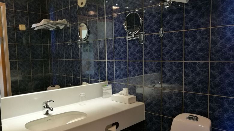 <b>Hotell Erikslund Room</b>. Images powered by <a href="https://www.leonardoworldwide.com/" title="Leonardo Worldwide" target="_blank">Leonardo</a>.