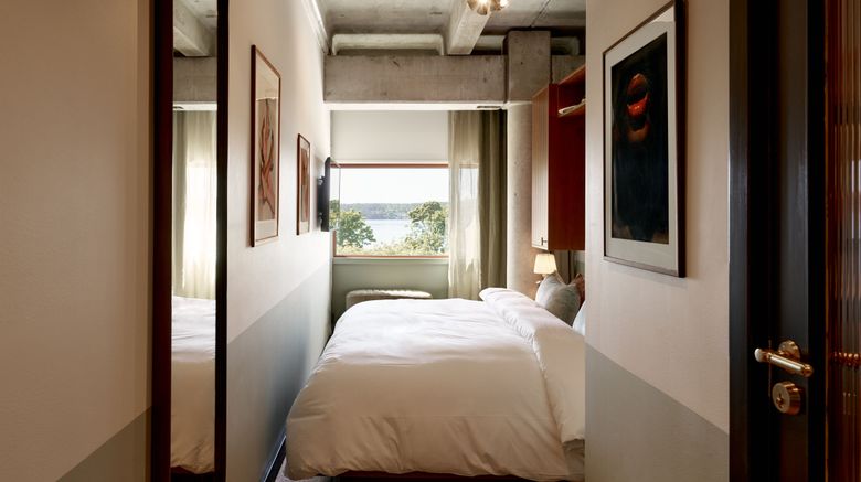 <b>Ellery Beach House Room</b>. Images powered by <a href="https://www.leonardoworldwide.com/" title="Leonardo Worldwide" target="_blank">Leonardo</a>.