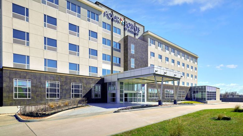 <b>Four Points by Sheraton IAH Airport Exterior</b>. Images powered by <a href="https://www.leonardoworldwide.com/" title="Leonardo Worldwide" target="_blank">Leonardo</a>.