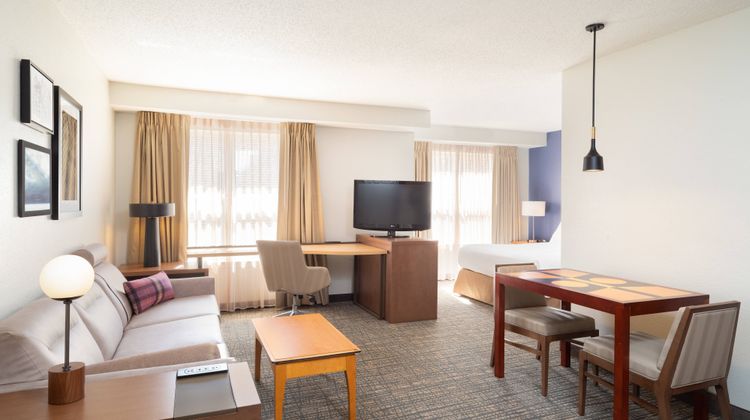 Residence Inn by Marriott Southington Suite