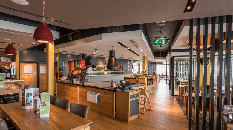 <b>Premier Inn Birmingham South Longbridge Restaurant</b>. Images powered by <a href="https://www.leonardoworldwide.com/" title="Leonardo Worldwide" target="_blank">Leonardo</a>.