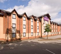 Premier Inn Birmingham South (Rubery) Exterior