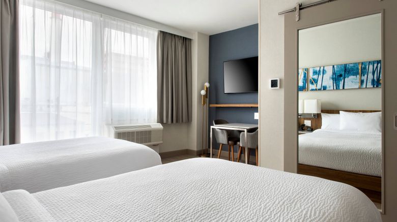 <b>TownePlace Suites NY Long Island City Suite</b>. Images powered by <a href="https://www.leonardoworldwide.com/" title="Leonardo Worldwide" target="_blank">Leonardo</a>.